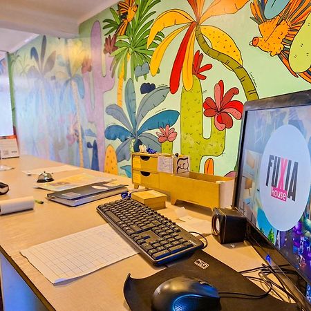 Fuxia House Hostel メンドーサ エクステリア 写真