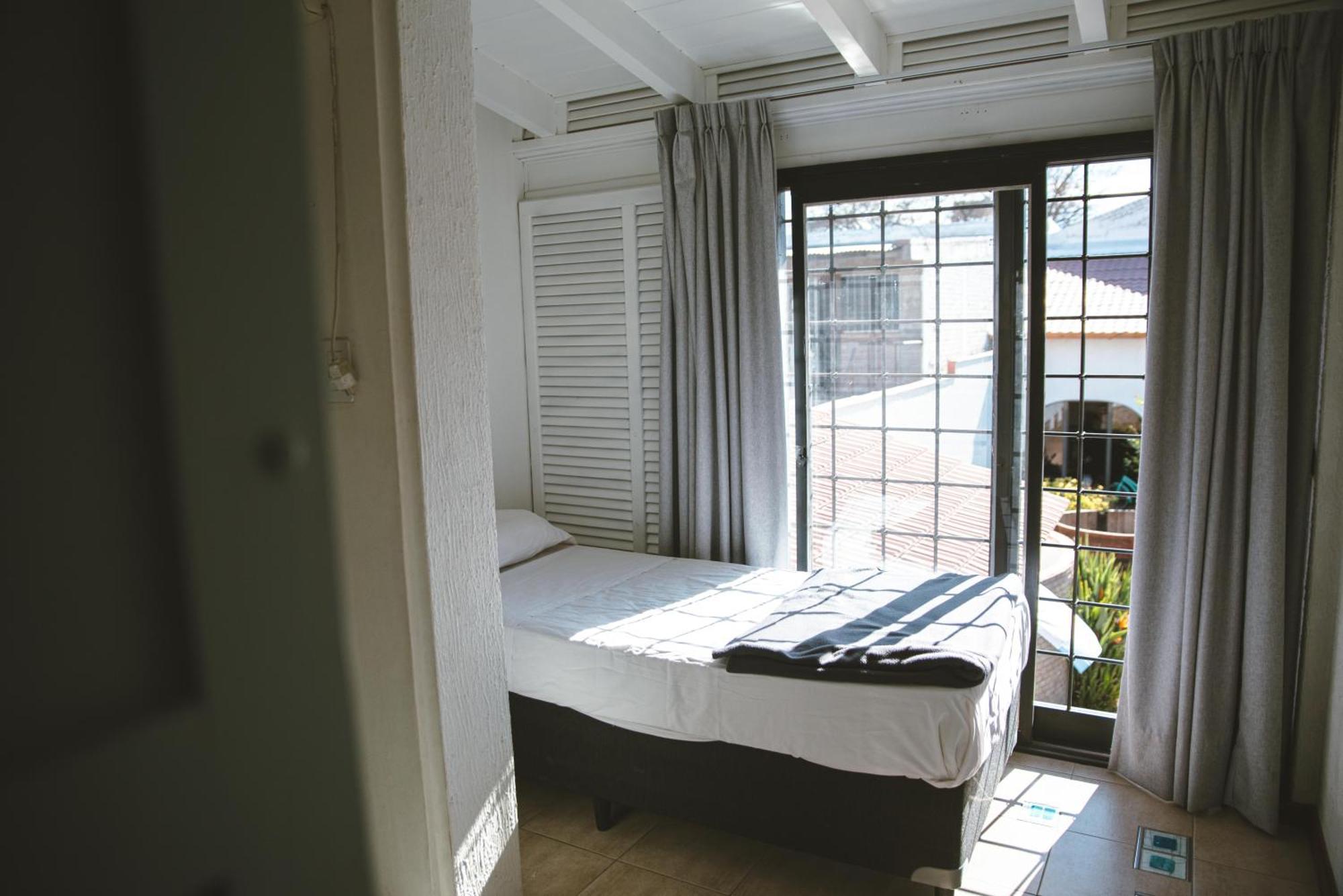 Fuxia House Hostel メンドーサ エクステリア 写真