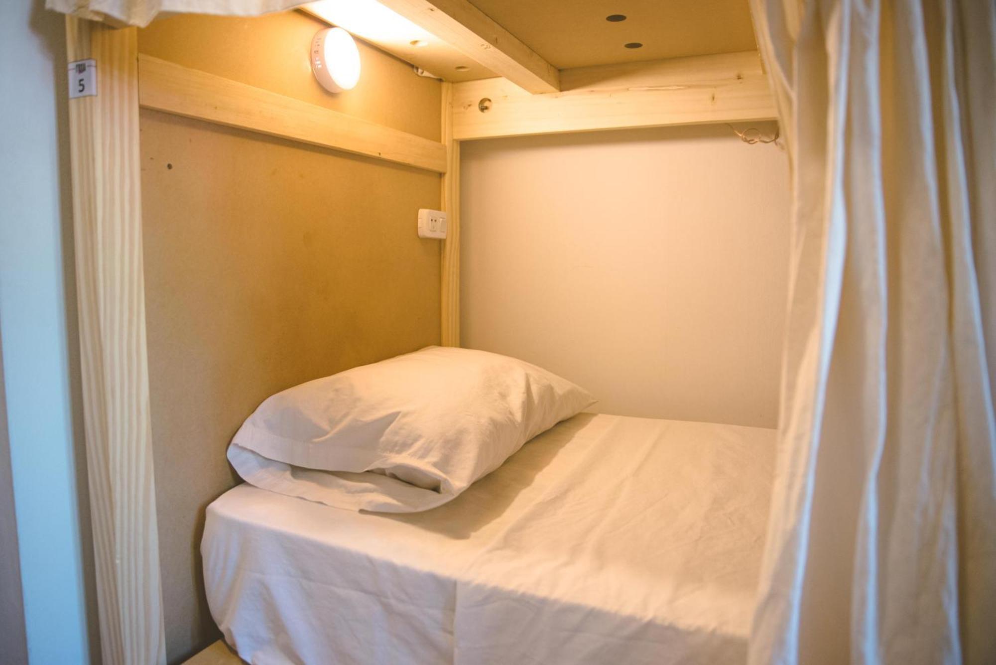 Fuxia House Hostel メンドーサ エクステリア 写真
